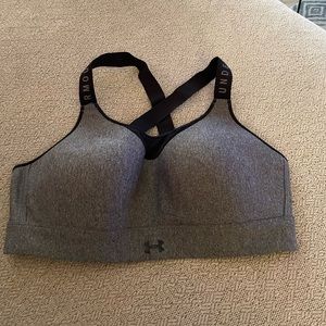 Under Armour Gray Clasp Sports Bra Lg